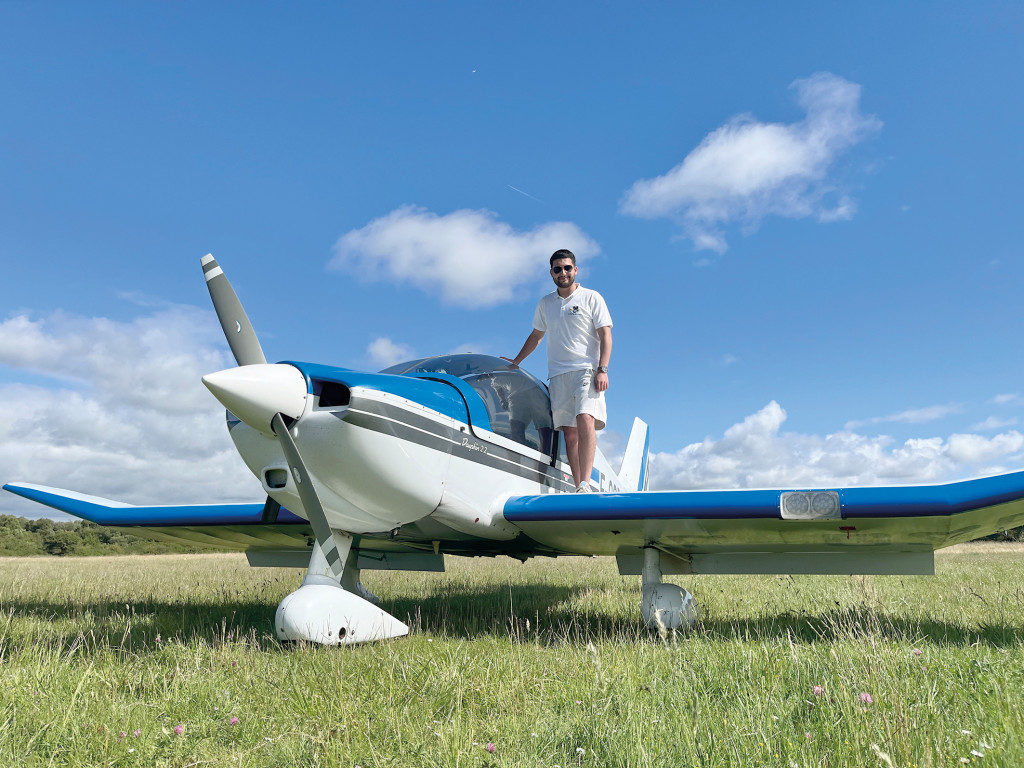 Sports Malik Yalaoui Pilote Tour Aérien des Jeunes Pilotes Aviation